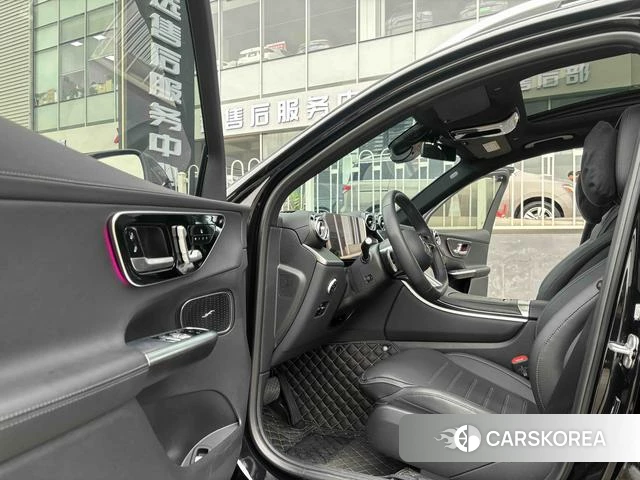 Mercedes-Benz GLC 2023 Черный из Китая, фото 2