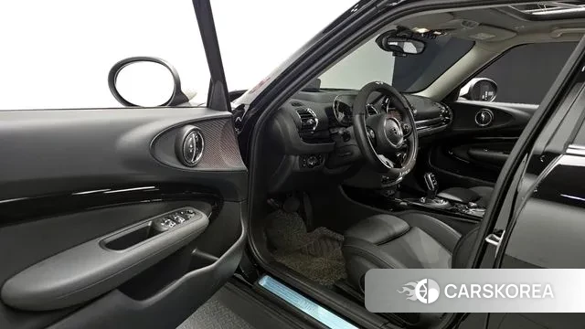 Mini Cooper Clubman 2021 Черный из Кореи, фото 2