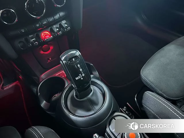 MINI MINI 2020 Красный из Китая, фото 2