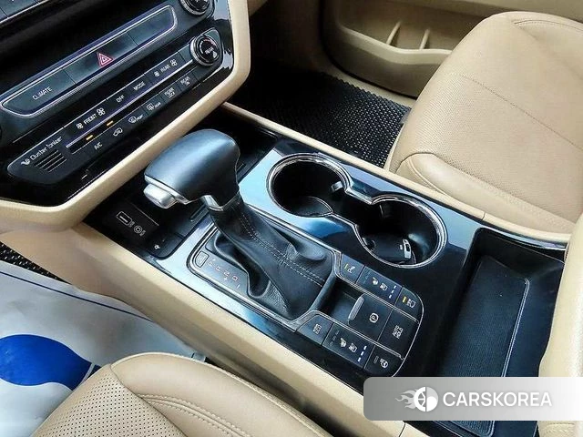 Kia The New Carnival 2018 Черный из Кореи, фото 2