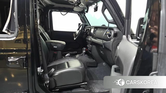Jeep Wrangler (JL) 2022 Черный из Кореи, фото 2