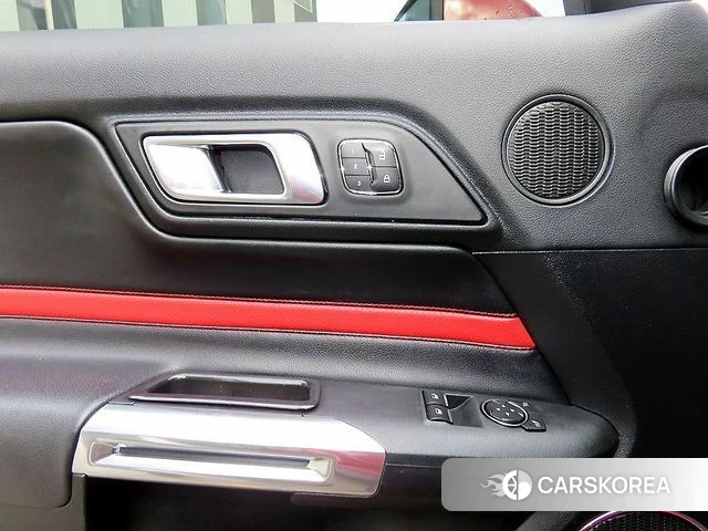 Ford Mustang 2018 Красный из Кореи, фото 2
