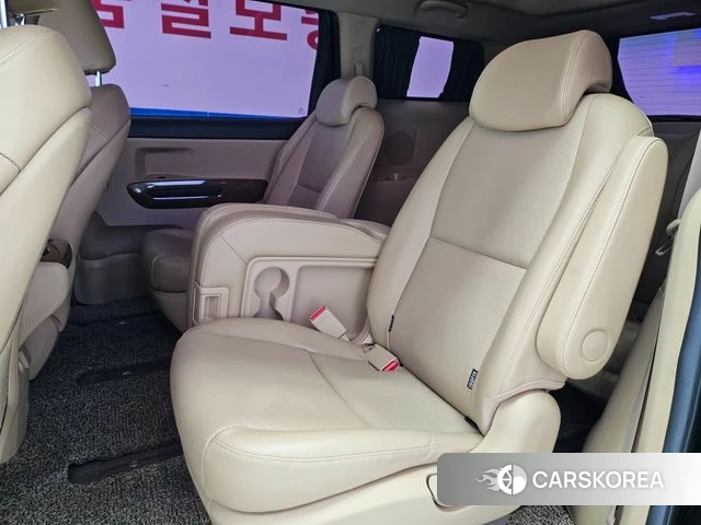 Kia All New Carnival 2018 Черный из Кореи, фото 2