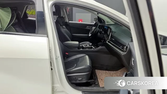 Kia Sportage 5th Generation 2021 Белый из Кореи, фото 2