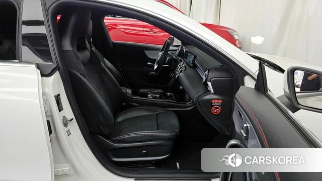 Mercedes-Benz CLA-Class C118 2022 Белый из Кореи, фото 2