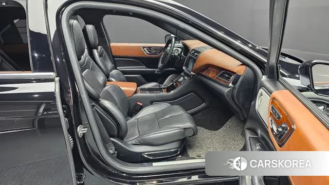 Lincoln Continental 10th Generation 2020 Черный из Кореи, фото 2