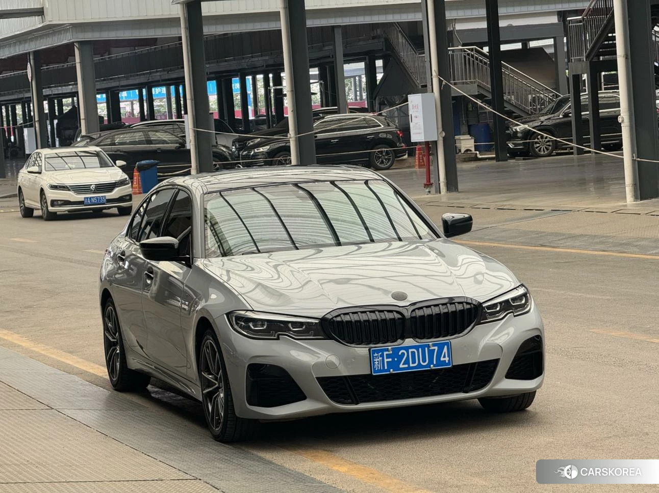BMW 3 series 2019 Серебристо-серый из Китая, фото 2
