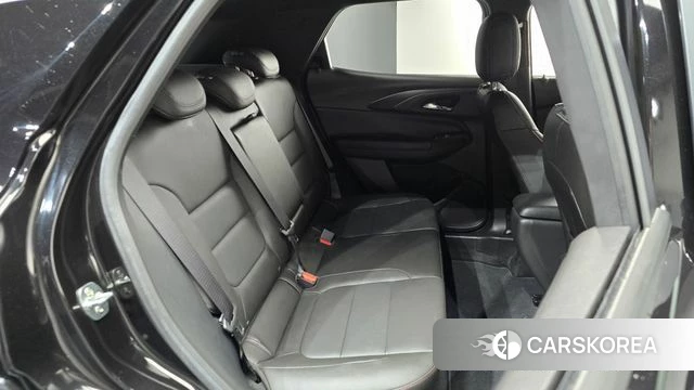 Chevrolet (GM Daewoo) The New Trail Blazer 2025 Черный из Кореи, фото 2