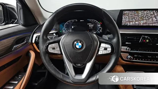 BMW 5 Series (G30) 2020 Черный из Кореи, фото 2