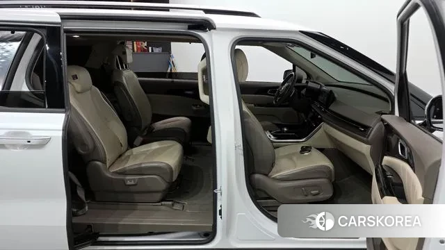 Kia Carnival 4th generation 2021 Белый из Кореи, фото 2