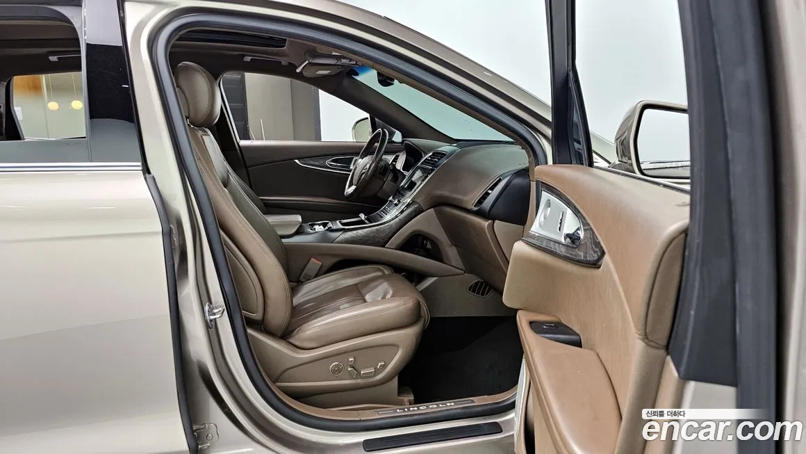 Lincoln MKX 2nd Generation 2018 Золотой из Кореи, фото 2