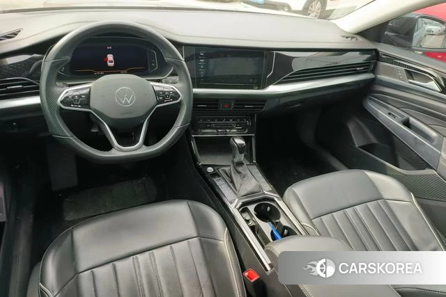 Volkswagen Passat 2023 Черный из Китая, фото 2