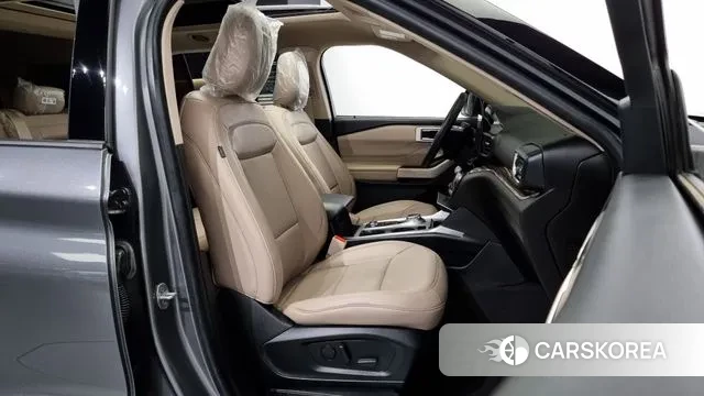 Ford Explorer 6th Generation 2022 Серый из Кореи, фото 2