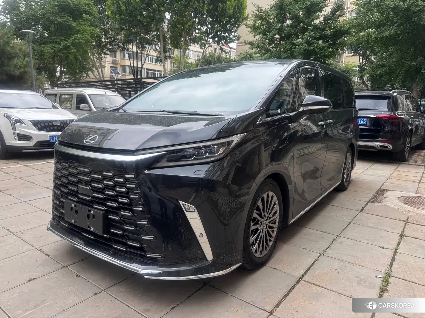 Lexus LM 2026 Черный из Китая, фото 2
