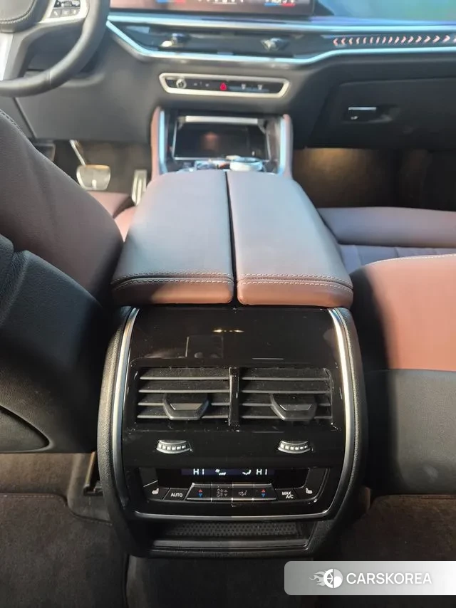 BMW X6 (G06) 2025 Белый из Кореи, фото 2