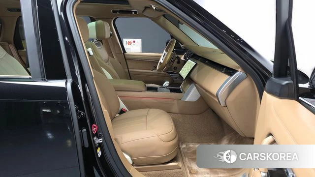 Land Rover Range Rover 5th Generation 2025 Черный из Кореи, фото 2