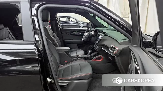 Chevrolet (GM Daewoo) Trailblazer 2022 Черный из Кореи, фото 2