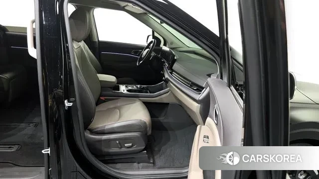 Kia The New Carnival 4th Generation 2024 Черный из Кореи, фото 2