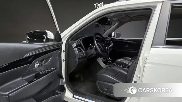 Ssangyong Beautiful Korando 2019 Белый из Кореи, фото 2