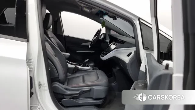 Chevrolet (GM Daewoo) Bolt EV 2021 Белый из Кореи, фото 2