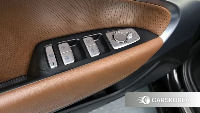 Genesis G70 2018 Черный из Кореи, фото 2