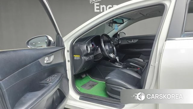 Kia Come New K3 2018 Белый из Кореи, фото 2