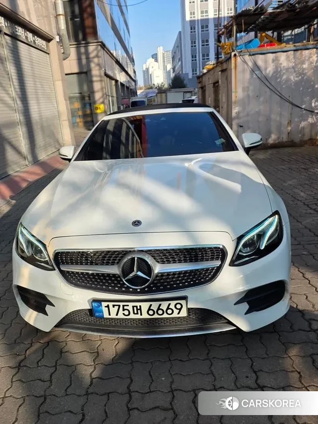 Mercedes-Benz E-Class W213 2018 Белый из Кореи, фото 2