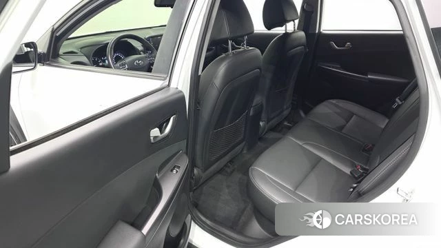 Hyundai Kona 2018 Белый из Кореи, фото 2