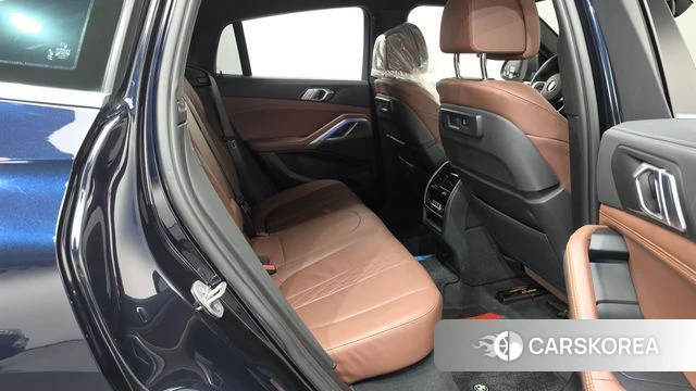 BMW X6 (G06) 2022 Черный из Кореи, фото 2