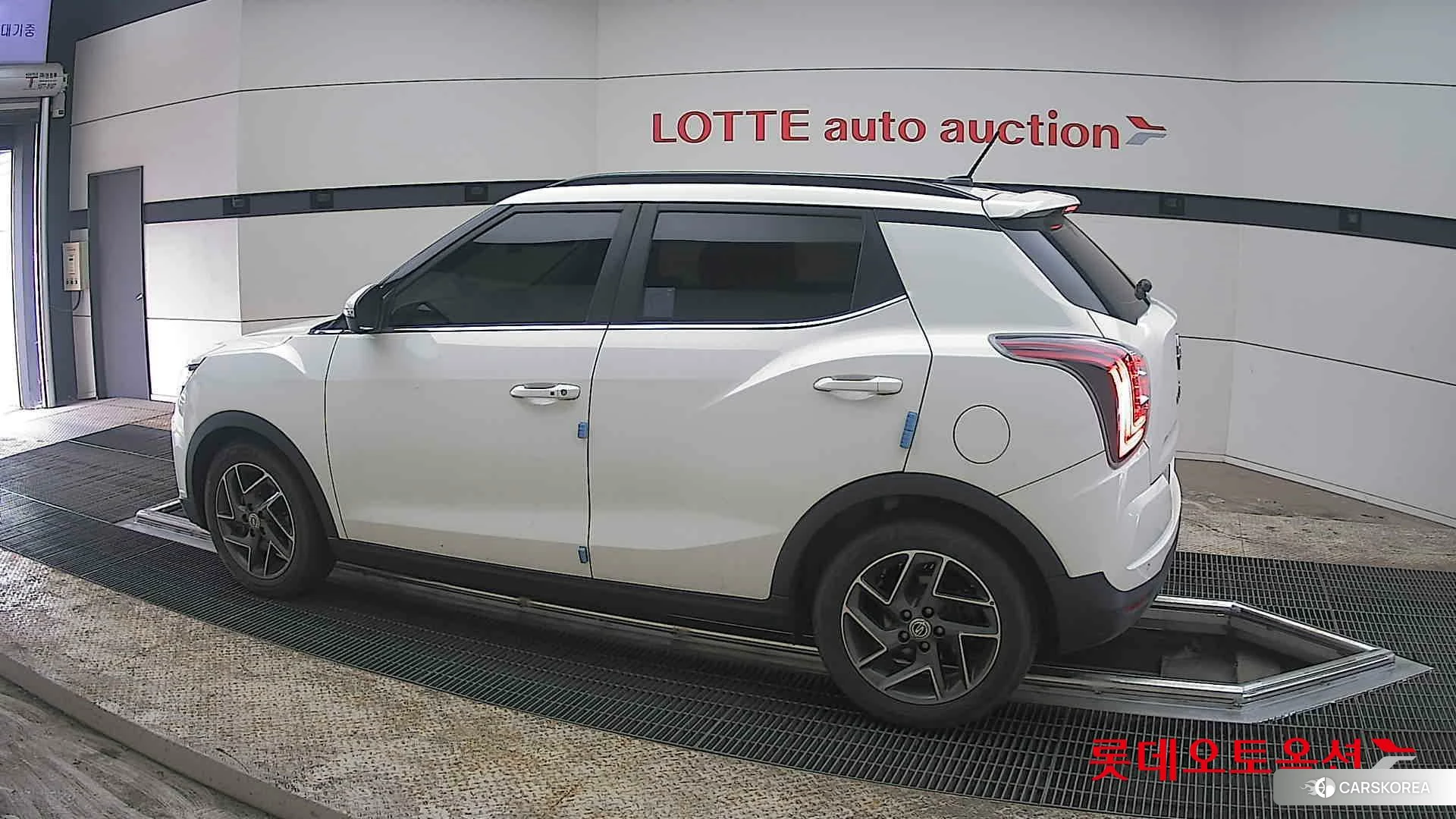 SsangYong Tivoli 2022 Grand White из Кореи, фото 2