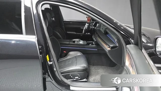 Genesis G90 (RS4) 2022 Черный из Кореи, фото 2