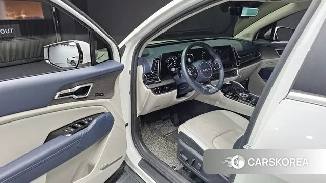 Kia Sportage 5th Generation Hybrid 2022 Белый из Кореи, фото 2