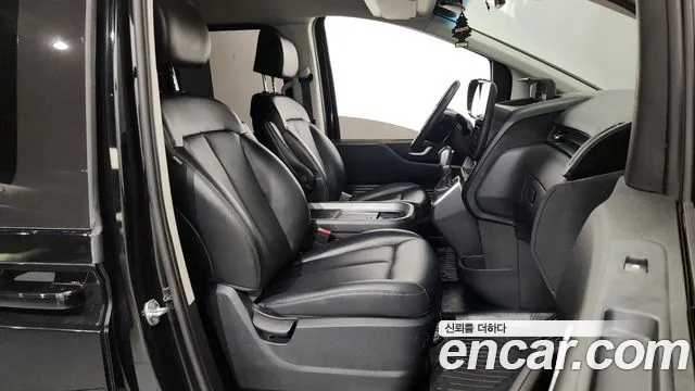 Hyundai Staria id 2511183 из Кореи 2