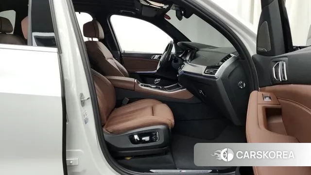 BMW X5 (G05) 2021 Белый из Кореи, фото 2