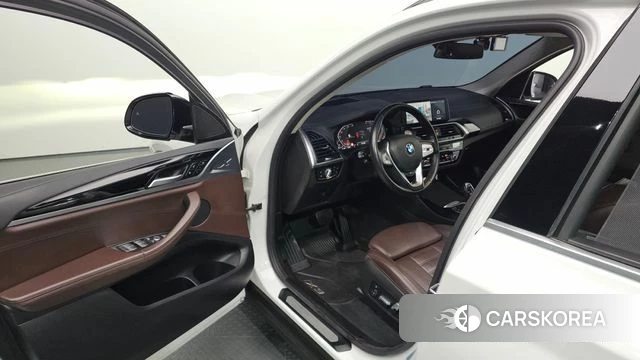 BMW X3 (G01) 2020 Белый из Кореи, фото 2