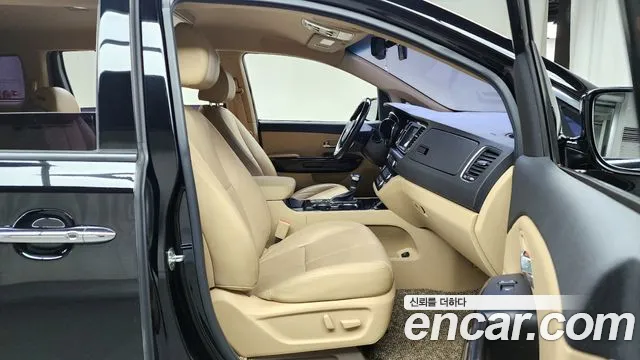 Kia The New Carnival id 2504464 из Кореи 2