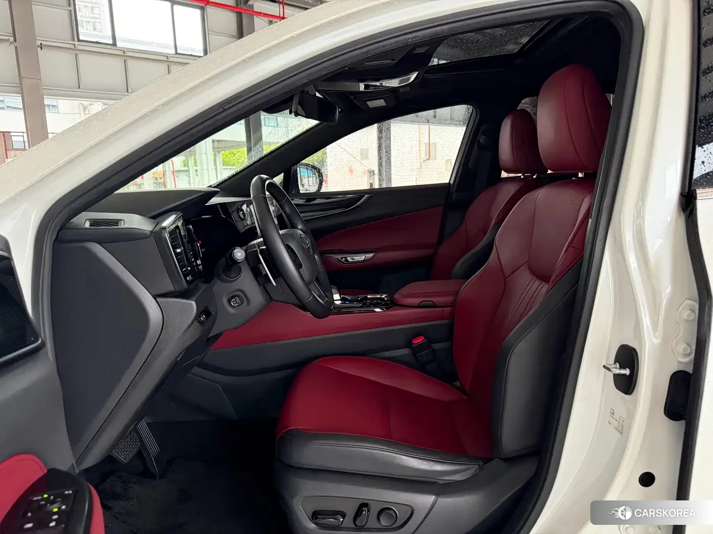 Lexus NX 2021 Белый из Китая, фото 2