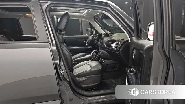 Jeep Renegade 2018 Серый из Кореи, фото 2