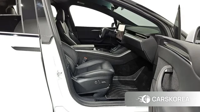 Tesla Model X 2023 Белый из Кореи, фото 2