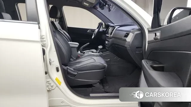 Ssangyong Rexton Sports 2019 Белый из Кореи, фото 2