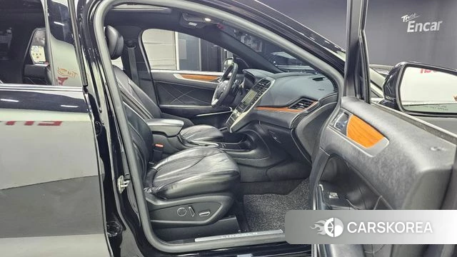 Lincoln MKC 2019 Черный из Кореи, фото 2