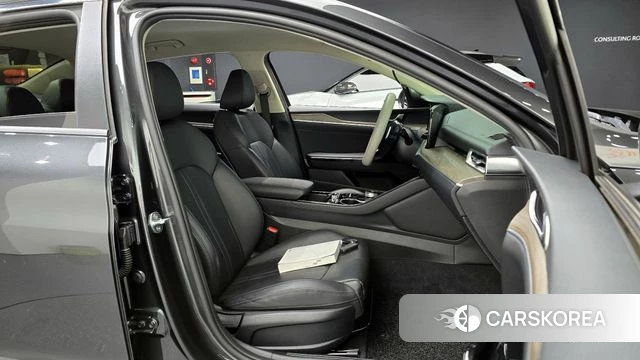 Kia K5 3rd generation 2022 Серый из Кореи, фото 2