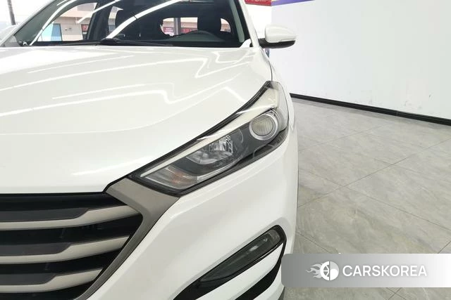 Hyundai Tucson 2018 Белый из Китая, фото 2
