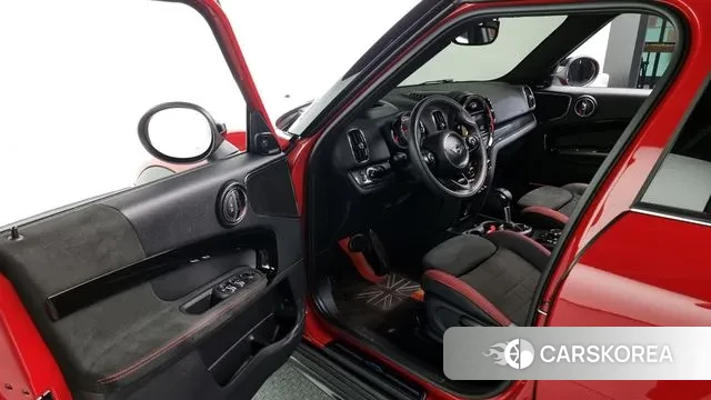Mini Cooper S Countryman 2019 Красный из Кореи, фото 2
