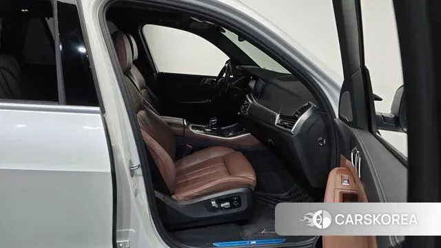 BMW X5 (G05) 2021 Белый из Кореи, фото 2