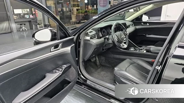 Kia K5 3rd generation 2023 Черный из Кореи, фото 2