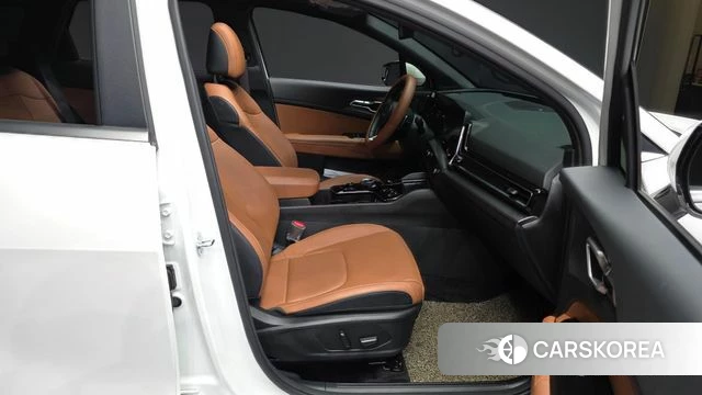 Kia Sportage 5th Generation 2024 Белый из Кореи, фото 2