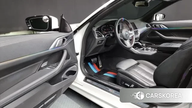 BMW 4 Series (G22) 2022 Белый из Кореи, фото 2