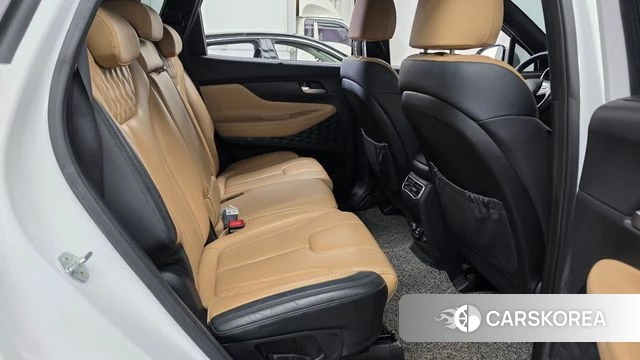 Hyundai The New Santa Fe 2021 Белый из Кореи, фото 2