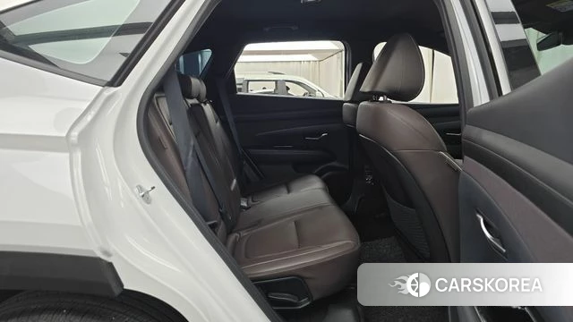 Hyundai The New Tucson (NX4) 2024 Белый из Кореи, фото 2